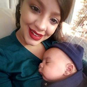 Meet your Posher, Andrea